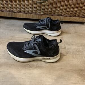 Brooks Levitate 4 Athletic Running Shoes Sneakers Black Gray Women’s Size 8.5 B